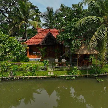 Hostal Little Chembaka Kumarakom Exterior foto